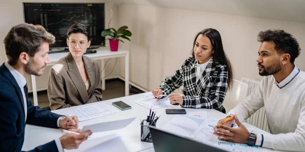 Financial planner team managing portfolio management services